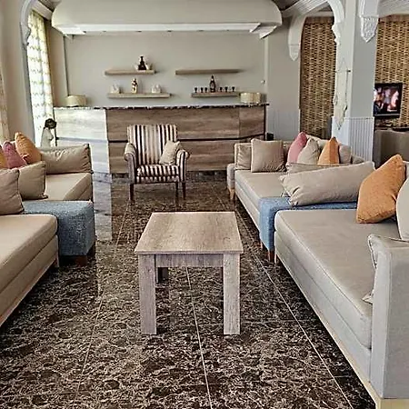 Medos Hotel Guzelcamlı