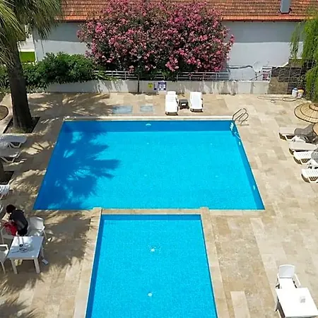 Hotel Medos Guzelcamlı