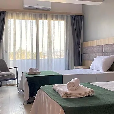 Medos Hotel Guzelcamlı